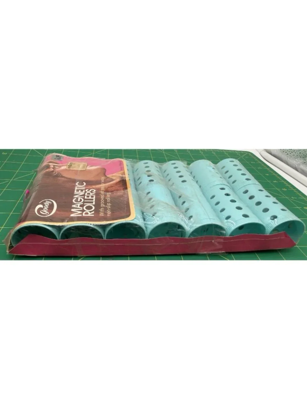 Goody vintage green